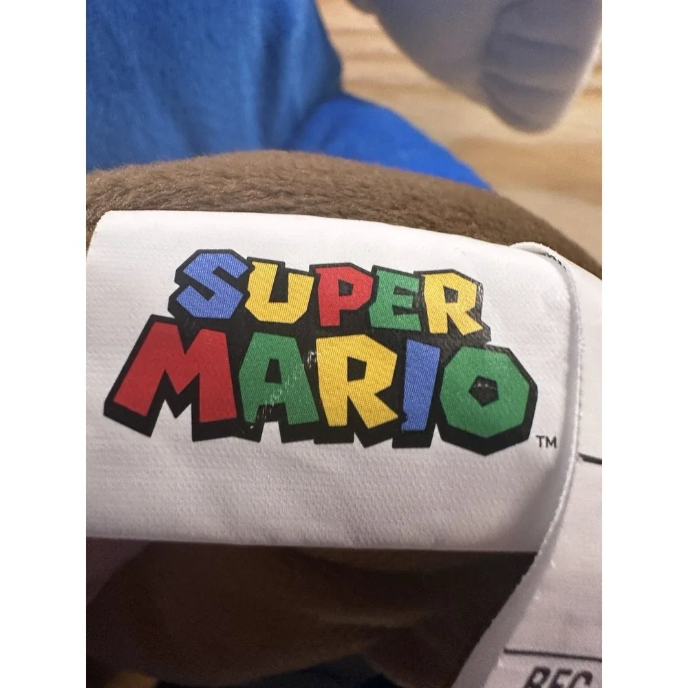 Super Mario Official Nintendo Large 20 Inch Plush‎ Stuffed Toy Very Clean